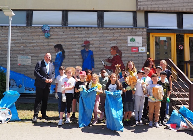 250520-CleanUpWeek-Röthenbach-1.JPG